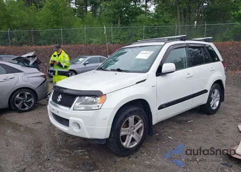 2008 Suzuki Grand Vitara Luxury z USA, uszkodzony, nr VIN JS3TD947984102206